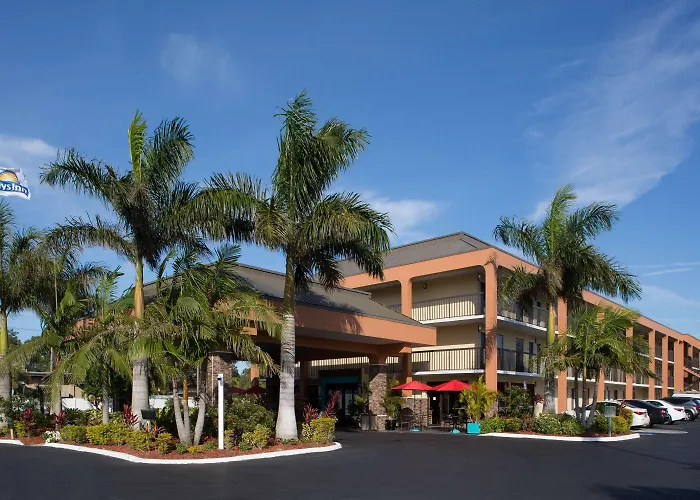 Days Inn By Wyndham Sarasota Bay